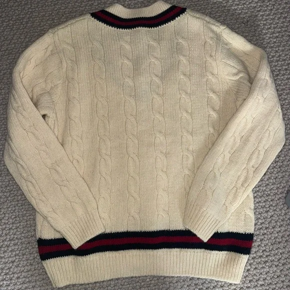 Oversized Brandy Melville Wool sweater - Picture 2 of 4